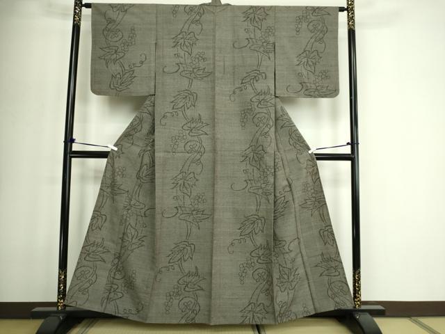 平和屋着物▽上質な紬　単衣　葡萄蔦の葉文　正絹　逸品　DABF8942sf