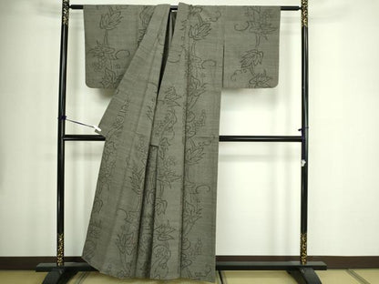 平和屋着物▽上質な紬　単衣　葡萄蔦の葉文　正絹　逸品　DABF8942sf