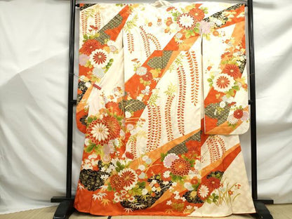 平和屋着物■豪華振袖 駒刺繍 草花文 金彩 正絹 逸品 DABF9036qa