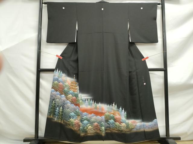 平和屋着物■豪華黒留袖　作家物　風景樹林文　暈し染め　金彩　正絹　逸品　DABF9110qa