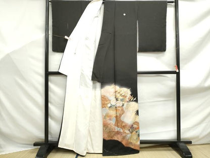 平和屋着物■豪華黒留袖　作家物　群れ鶴地紙花文　暈し染め　金銀彩　正絹　逸品　DABF9111qa