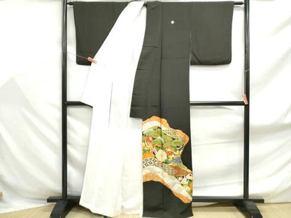 平和屋着物■豪華黒留袖　駒刺繍　枝松花鳥文　金彩　正絹　逸品　DABF9131qa