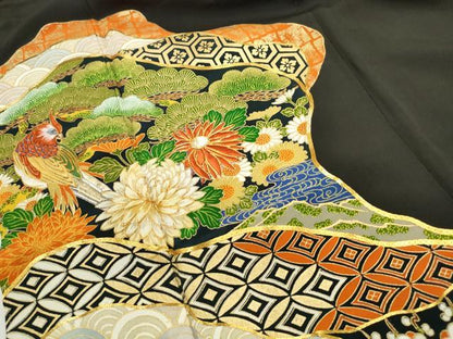 平和屋着物■豪華黒留袖　駒刺繍　枝松花鳥文　金彩　正絹　逸品　DABF9131qa