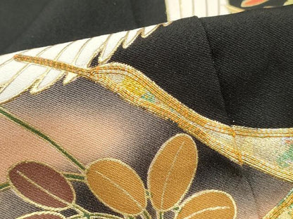 平和屋着物■豪華黒留袖　作家物　駒刺繍　渡橋群れ鶴文　暈し染め　金彩　正絹　逸品　DABF9151qa