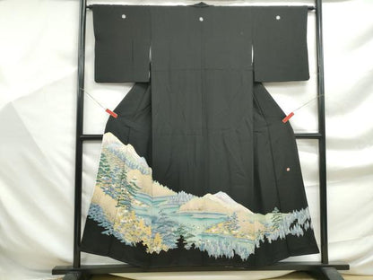 平和屋着物■豪華黒留袖　作家物　風景樹林文　正絹　逸品　DABF9344qa