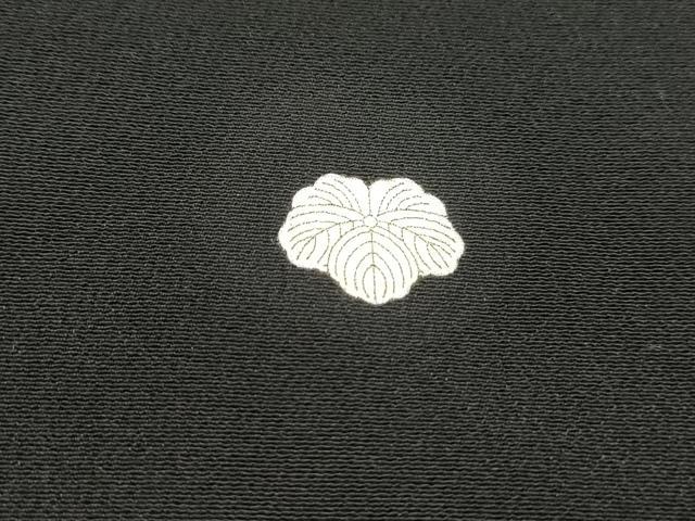 平和屋着物■豪華黒留袖　萬寿染　孔雀文　暈し染め　金銀彩　正絹　逸品　DABF9371qa