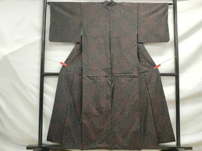 平和屋着物■本場大島紬　抽象唐草文　正絹　逸品　DABF9435qa