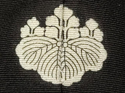 平和屋着物■豪華黒留袖　駒刺繍　飛鶴花文　金彩　正絹　逸品　DABF9613cd