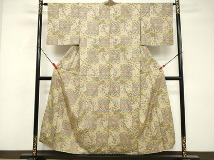 平和屋着物■上質な紬　吉祥草花文　胴抜き仕立て　正絹　逸品　DABF9739cd