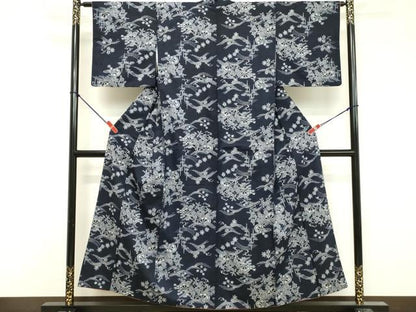 平和屋着物■上質な紬　流水片輪車花文　正絹　逸品　DABF9800cd
