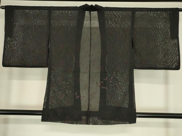 平和屋着物▽羽織　スリーシーズン　春夏秋　塵除け　刺繍　紗　草花文　黒地　正絹　逸品　DABG0236az