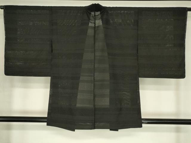 平和屋着物▽羽織　スリーシーズン　春夏秋　塵除け　紗綾型文　黒地　正絹　逸品　未使用　DABG0660az