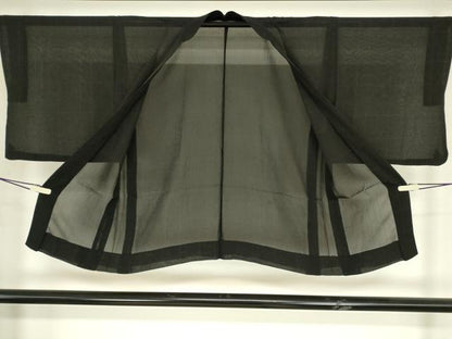 平和屋着物▽羽織　スリーシーズン　春夏秋　塵除け　格子　黒地　正絹　逸品　DABG0665az