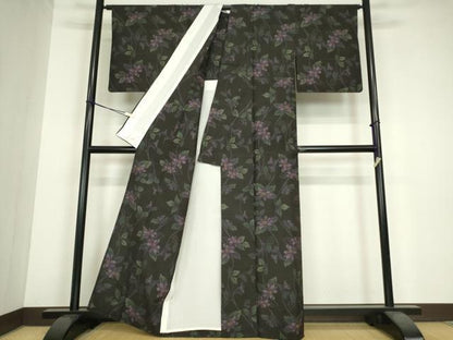 平和屋着物▽本場大島紬　9マルキ　古代染色純泥染　単衣　草花文　阿多利謹製　証紙付き　正絹　逸品　DABG0682az