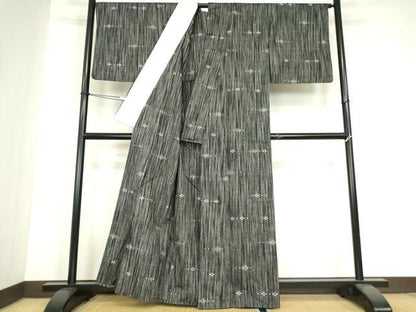 平和屋着物▽上質な紬　単衣　絣花文　黒地　正絹　逸品　DABG0684az