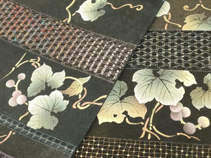 平和屋着物●極上　中国三大刺繍　スワトウ刺繍　汕頭刺繍　総刺繍　袋帯　葡萄蔦の葉文　黒地　金彩　引箔　正絹　逸品　DABG0933az
