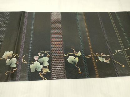 平和屋着物●極上　中国三大刺繍　スワトウ刺繍　汕頭刺繍　総刺繍　袋帯　葡萄蔦の葉文　黒地　金彩　引箔　正絹　逸品　DABG0933az