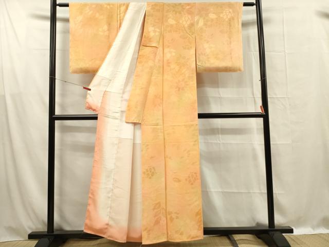 平和屋着物■上質な色無地　草花地紋　暈し染め　萱草色　正絹　逸品　未使用　DABG1540ya