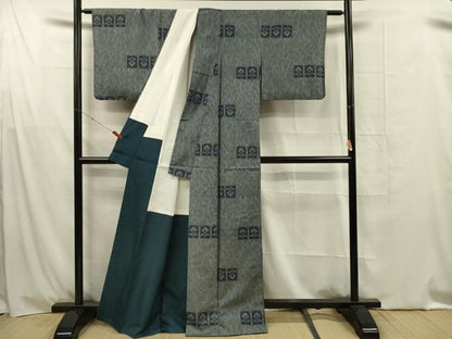 平和屋着物■本場村山大島紬　草花文　正絹　逸品　DABG1620ya