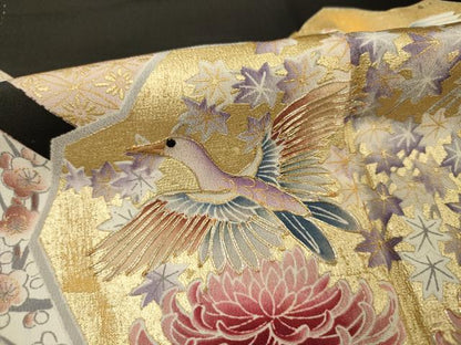 平和屋着物■豪華黒留袖　駒刺繍　扇面花鳥文　金彩　正絹　逸品　DABG1706ya