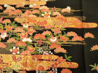 平和屋着物■豪華黒留袖　駒刺繍　霞花松文　金彩　正絹　逸品　DABG1713ya