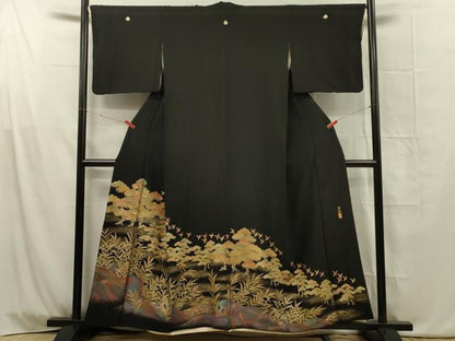 平和屋着物■豪華黒留袖　作家物　飛鶴風景花松文　金彩　正絹　逸品　DABG1729ya