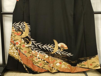 平和屋着物■豪華黒留袖　扇面飛鶴花松文　金彩　正絹　逸品　DABG1910ya