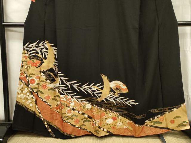 平和屋着物■豪華黒留袖　扇面飛鶴花松文　金彩　正絹　逸品　DABG1910ya