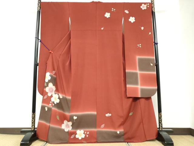平和屋着物●豪華振袖　駒刺繍　舞桜文　暈し染め　金彩　正絹　逸品　DABG2154ud