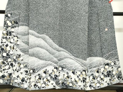 平和屋着物●訪問着　作家物　万寿菊　暈し染め　たたき染め　黒地　金銀彩　正絹　逸品　DABG2224ud
