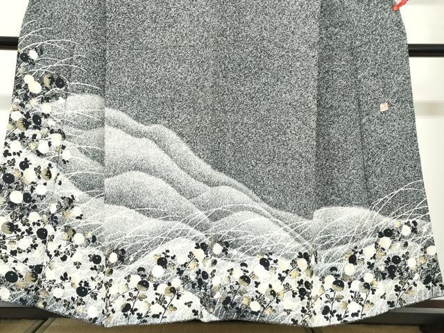 平和屋着物●訪問着　作家物　万寿菊　暈し染め　たたき染め　黒地　金銀彩　正絹　逸品　DABG2224ud