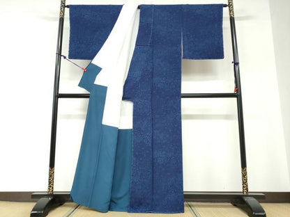 平和屋着物●阿波藍伝統工芸　金子正　小紋　藍　花鳥文　鬼しぼ縮緬　正絹　逸品　未使用　DABG2265ud