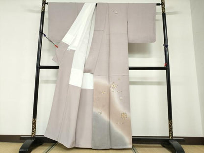 平和屋着物●訪問着　総刺繍　花蝶文　暈し染め　金糸　正絹　逸品　未使用　DABG2287ud