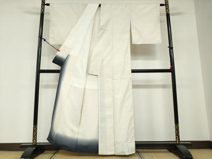 平和屋着物●上質な紬　絣文様　正絹　逸品　DABG2306ud