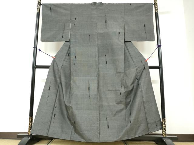平和屋着物●本場大島紬　200亀甲　エ霞文　さが美扱い　正絹　逸品　DABG2307ud