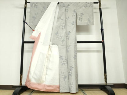 平和屋着物●本場大島紬　白大島　7マルキ　総絣　枝花文　正絹　逸品　未使用　DABG2310ud