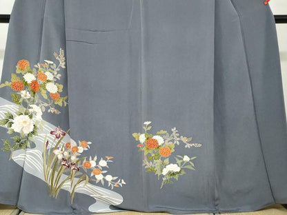 平和屋着物●訪問着　駒刺繍　流水草花文　金彩　鬼しぼ縮緬　正絹　逸品　DABG2329ud