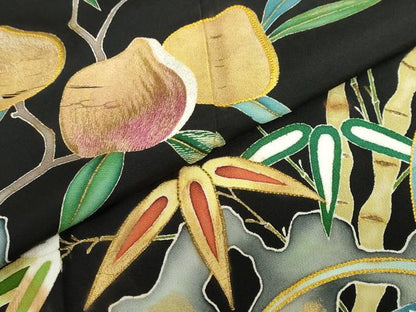平和屋着物●染刺工芸　大羊居　東京友禅　黒留袖　駒刺繍　草花文　金彩　正絹　逸品　DABG2349ud
