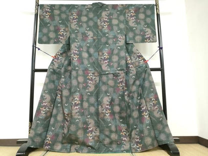 平和屋着物●本場大島紬　7マルキ　舞蝶文　正絹　逸品　DABG2354ud