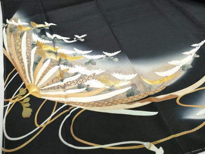 平和屋着物●豪華黒留袖　駒刺繍　草花文　暈し染め　金彩　ロング丈　正絹　逸品　未使用　DABG2366ud