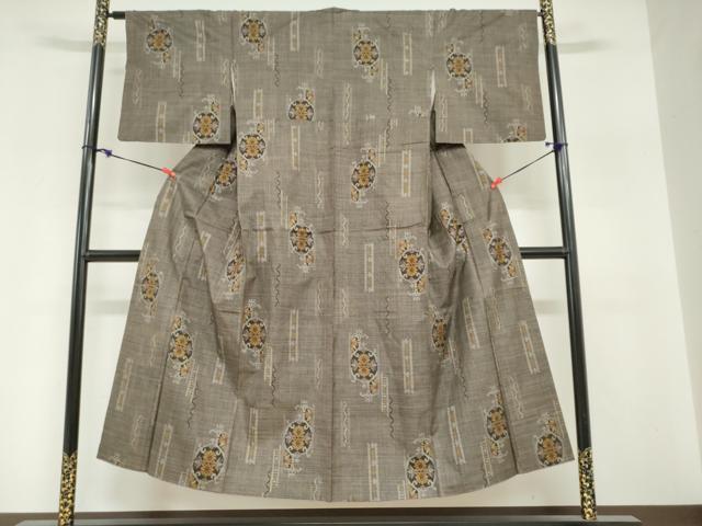 平和屋着物●本場大島紬　7マルキ　洋花文　正絹　逸品　DABG2378ud