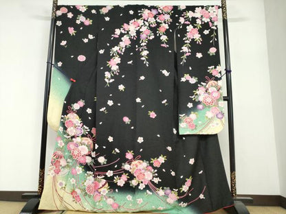 平和屋着物●豪華振袖　手毬草花文　暈し染め　黒地　金通し地　正絹　逸品　DABG2434ud