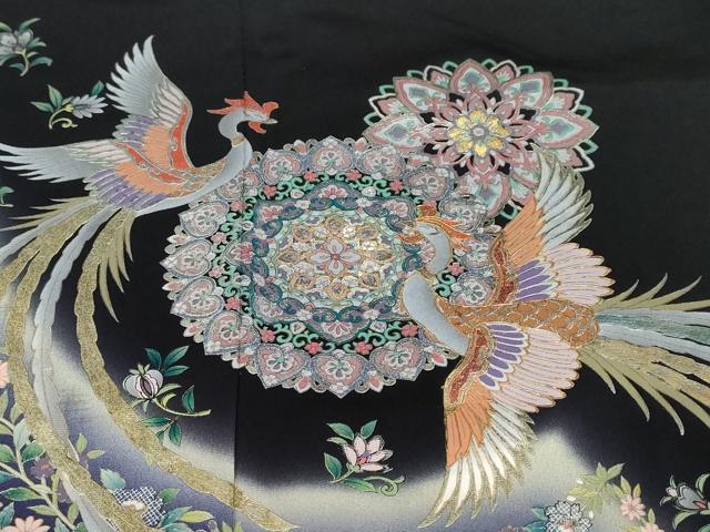 平和屋着物●豪華黒留袖　駒刺繍　正倉院鳳凰花文　暈し染め　金銀彩　正絹　逸品　DABG2470ud