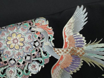 平和屋着物●豪華黒留袖　駒刺繍　正倉院鳳凰花文　暈し染め　金銀彩　正絹　逸品　DABG2470ud