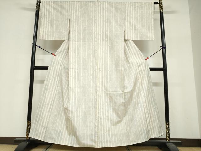 平和屋着物●本場大島紬　白大島　150亀甲　立涌文　正絹　逸品　DABG2485ud