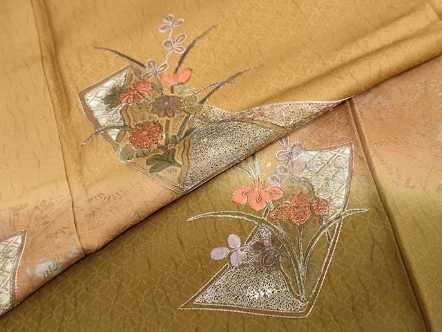 平和屋着物●中国三大刺繍　スワトウ刺繍　汕頭刺繍　訪問着　短冊草花文　暈し染め　金彩　正絹　逸品　DABG2506ud