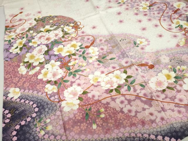 平和屋着物●豪華振袖　扇面吉祥舞桜文　暈し染め　金彩　銀通し地　正絹　逸品　DABG2536ud