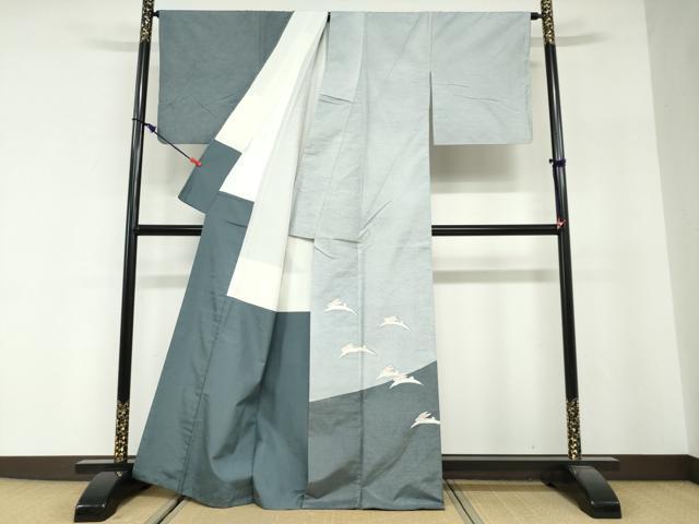 平和屋着物●ろうけつ染作家　丸山扇丘　訪問着　紬地　跳兎　正絹　逸品　DABG2570ud