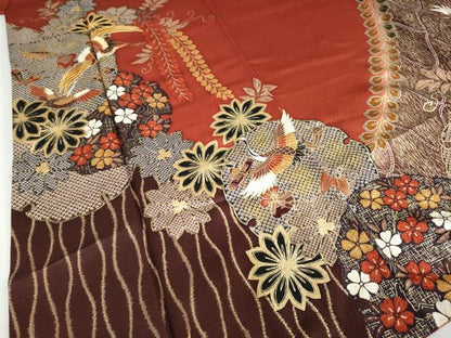 平和屋着物●谷崎潤一郎の世界　振袖　駒刺繍　雪輪草花文　宝尽くし　金彩　正絹　逸品　DABG2599ud
