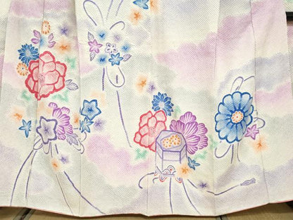 平和屋着物●名門　藤娘きぬたや・総絞り　振袖　貝桶草花文　暈し染め　正絹　逸品　DABG2657ud